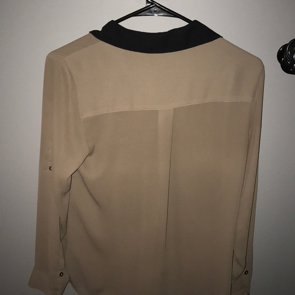 Express button up Shirt - Picture 2 of 3